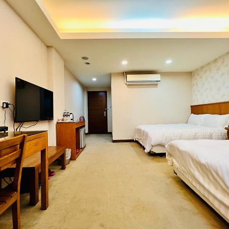 Mucha Boutique Hotel Yilan Eksteriør billede