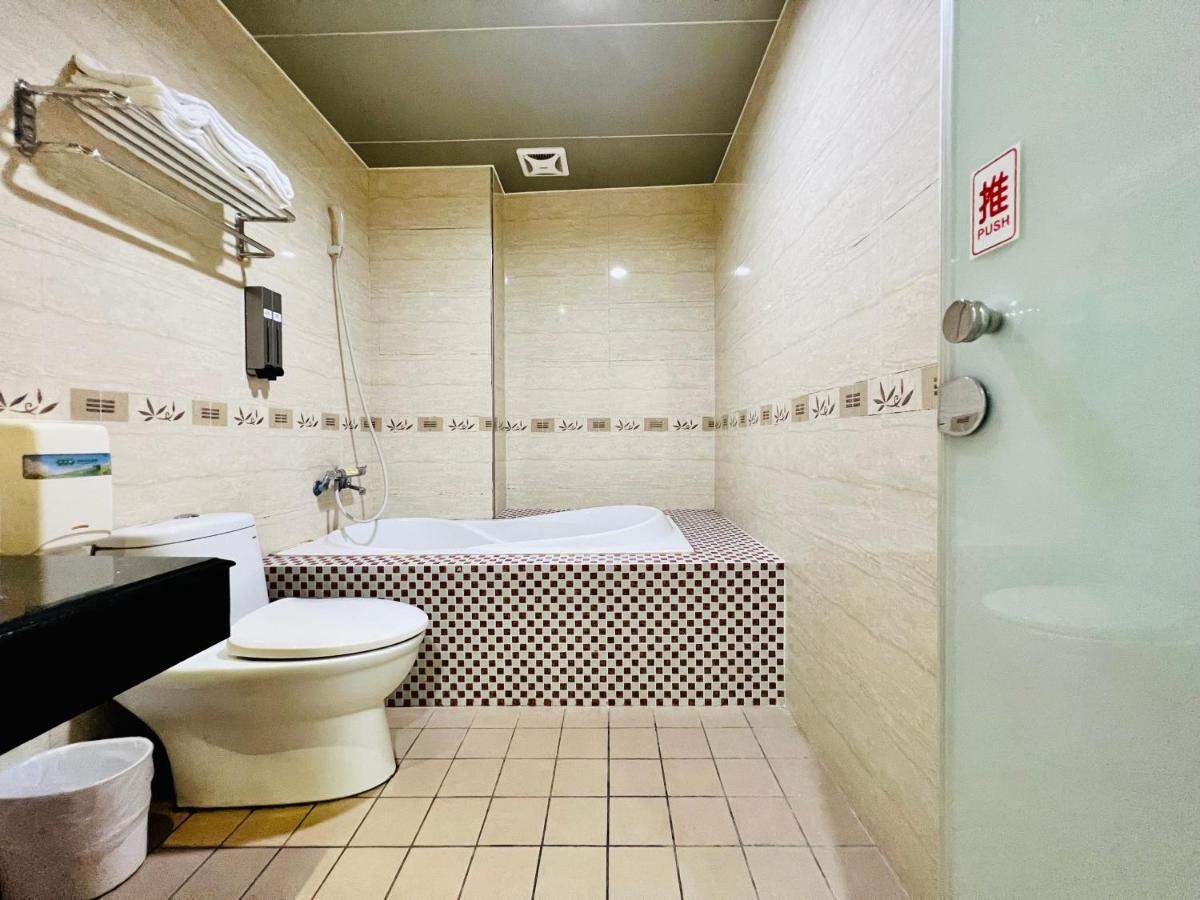 Mucha Boutique Hotel Yilan Eksteriør billede