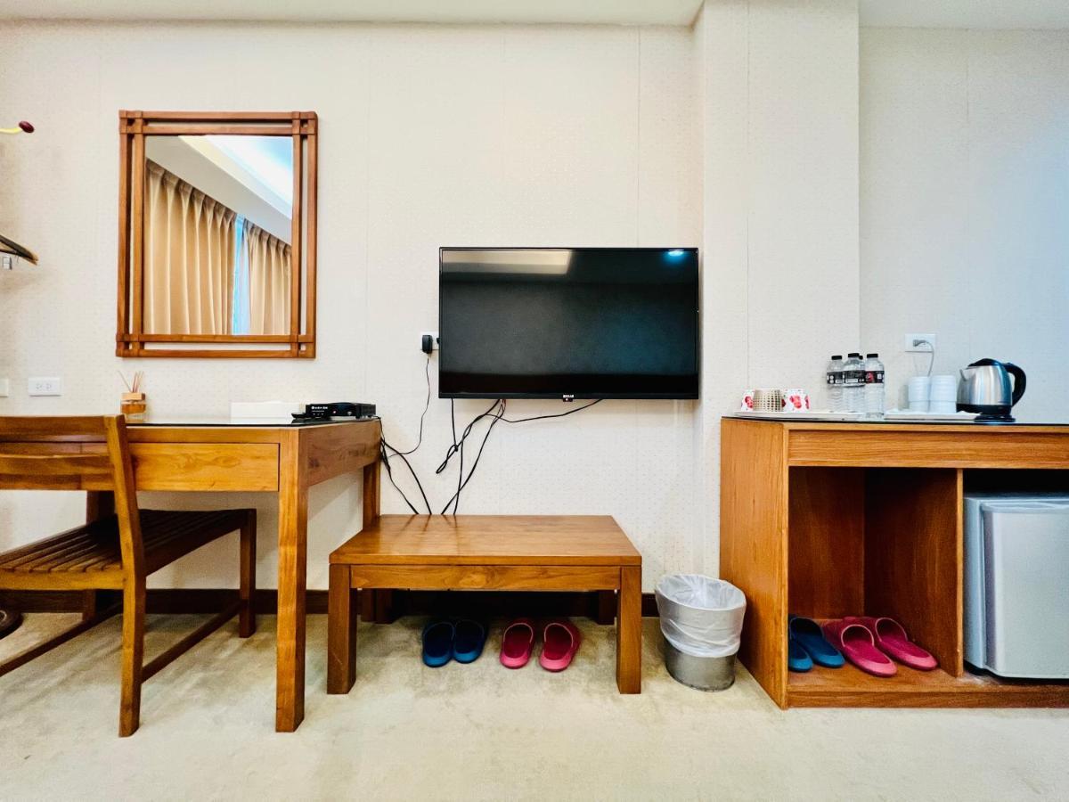 Mucha Boutique Hotel Yilan Eksteriør billede